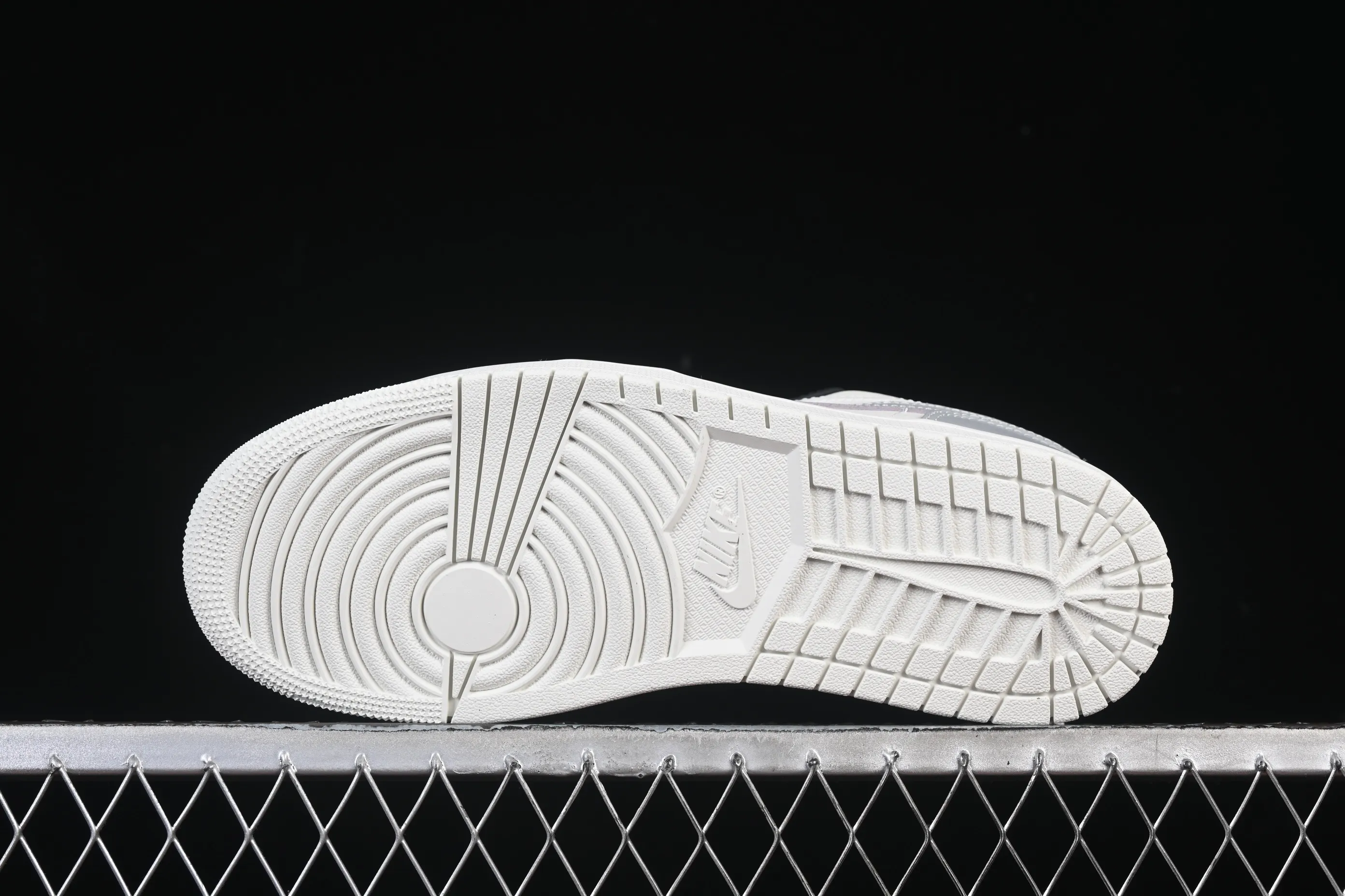 All categories Air Jordan Jordan series basketball shoes Air Jordan 1 Low G version pure original Air Jordan 1 Low AJ1 Joe 1 turquoise low-top retro culture basketball shoes IO2242-101